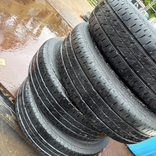 アルミ夏タイヤ155/65R14