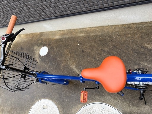 折り畳み自転車　20インチ　6段変速