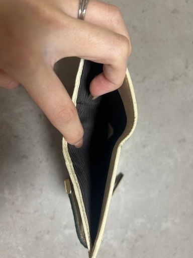 【レア】【美品】GUCCI シェリーライン GGキャンバス二つ折り財布 ホワイト