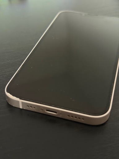 iPhone13本体