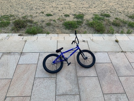 COLONY BMX