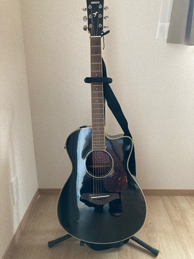 【急募】YAMAHAのアコースティックギター