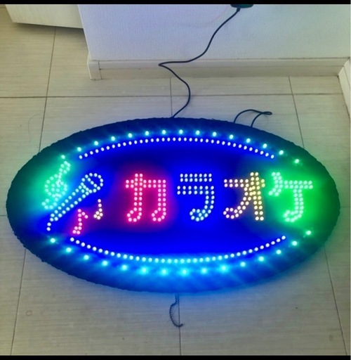 集客力UP、大きなLED電子看板??