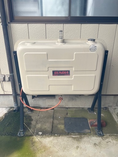 石油タンク　オイルタンク　200Ｌ