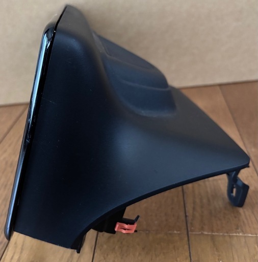 トヨタヤリス　ナビカバー？

