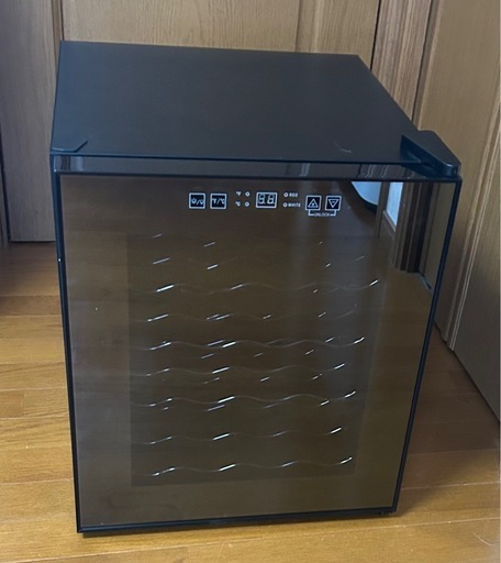 【美品】SIS WCSIS-1648 16本収納 ワインセラー 48L 2025年購入