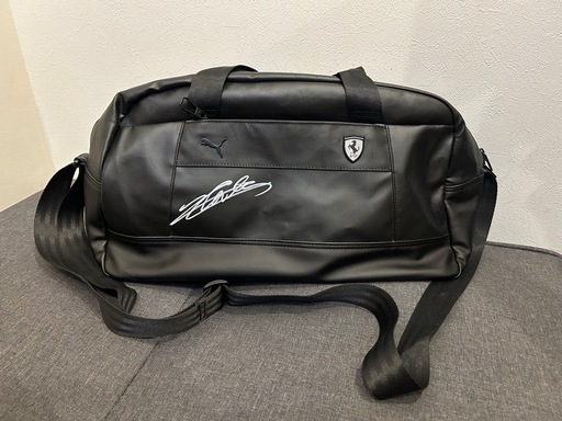 F1ドライバーサインPUMA x Ferrari  カバー