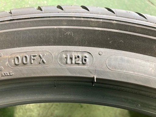 価格相談可！21インチ！新車外し 235/45R21 クラウンエステート 純正 ４本セット