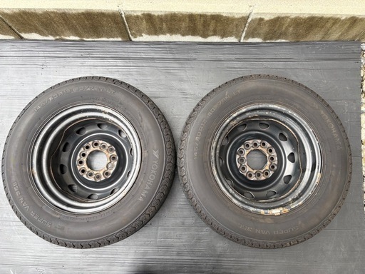 ①軽バン軽トラ 25年‼️バリ山YOKOHAMA 145/80R12 2本YS (Mēme) 枚方