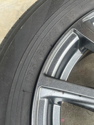 タイヤ 185/65r15 4本セット