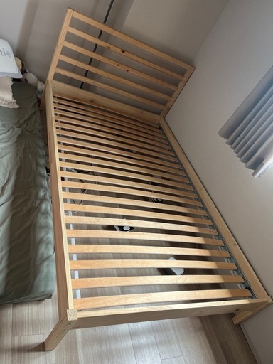 IKEA セミダブル ベッドフレーム