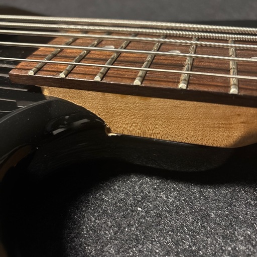 5弦ベースIbanez GSR205-BK