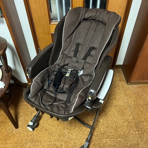 Aprica ユラリズム オート HIDX　電動ハイローチェア 