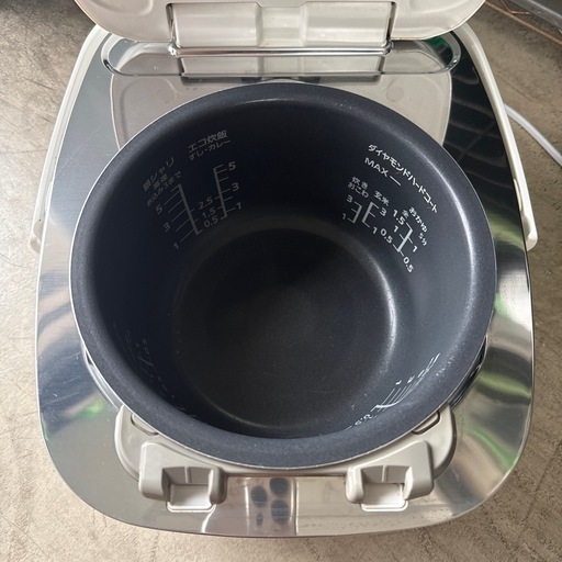 2019年　パナソニック　炊飯器　5.5合　圧力IH