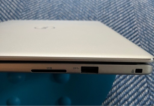 決まりました　DELL　ノートPC　13.3インチ　Core i5