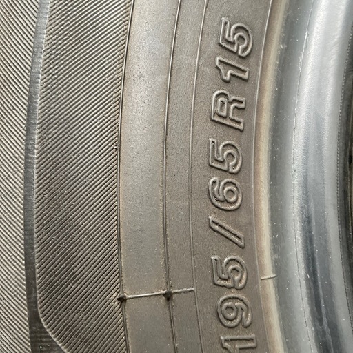 195/65R15YOKOHAMAスタッドレスタイヤ4本