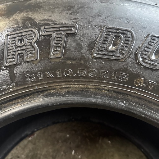 スパイクタイヤ　ブリヂストン　デザートデューラー　31×10.50R15 LT 