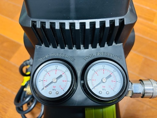 エアーコンプレッサー　オイルレス   水道ホース お買得セット】 静音オイルレスコンプレッサー25L(YK-25L)＋3点キット 