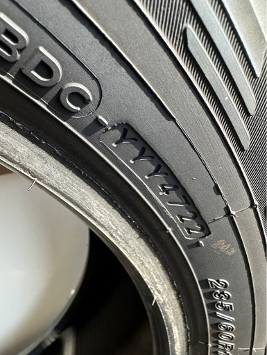 タイトル】 【美品・バリ山】ヨコハマ アイスガード G075 235/60R18