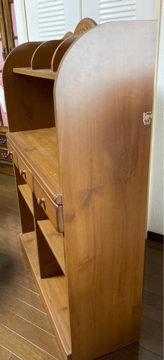 【KOIZUMI】ピーターラビット 可動式収納棚 本棚