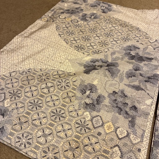 美品！　本場　大島紬 総絣　花柄 幾何学模様 正絹