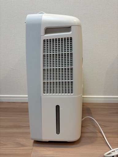 SHARP　コンパクトクール　冷風　衣類乾燥除湿機　CM-L100-W