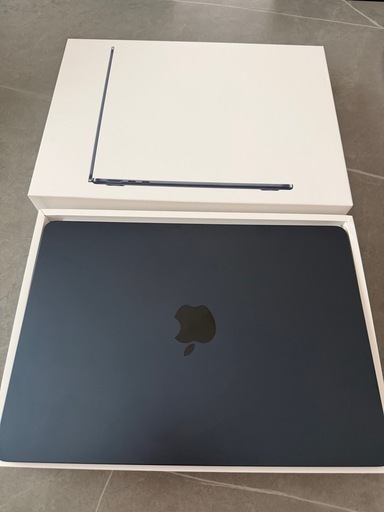 MacBook Air M3 8gb 256gb