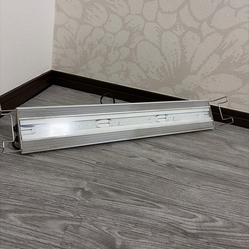 アクロ　水槽用　ライト　60cm