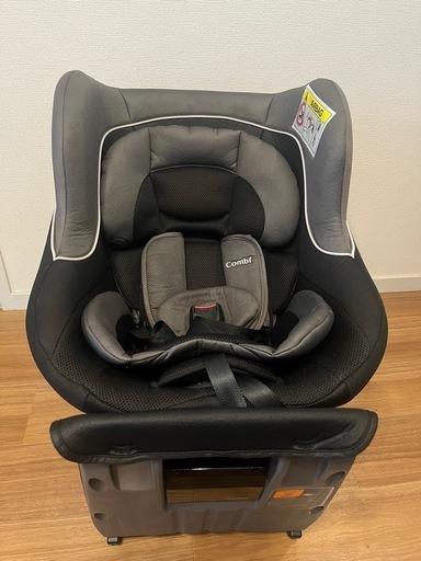 Combi ネセルターン ネクスト 新生児対応 回転式チャイルドシート 美品 付属品完備】Combi ネセルターン ネクスト ISOFIX 回転式