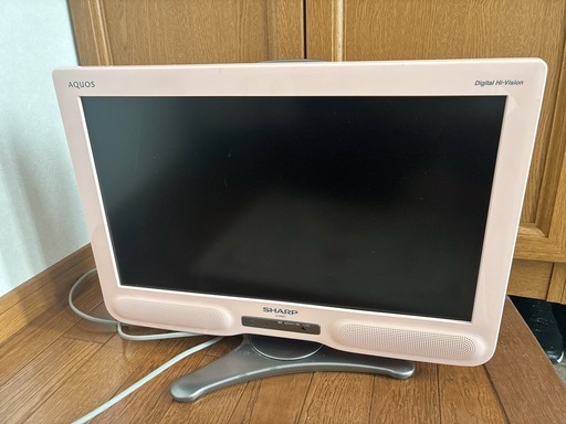☆美品☆SHARP ピンクTV 20v (しゅー) 健軍町のテレビ《液晶テレビ》の