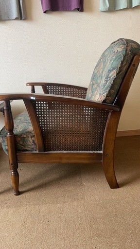 カリモク家具　コロニアル2000年