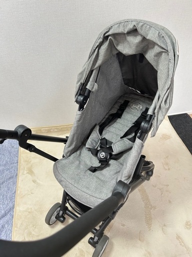 CYBEX（サイベックス） EEZY S TWIST（イージーS ツイスト）