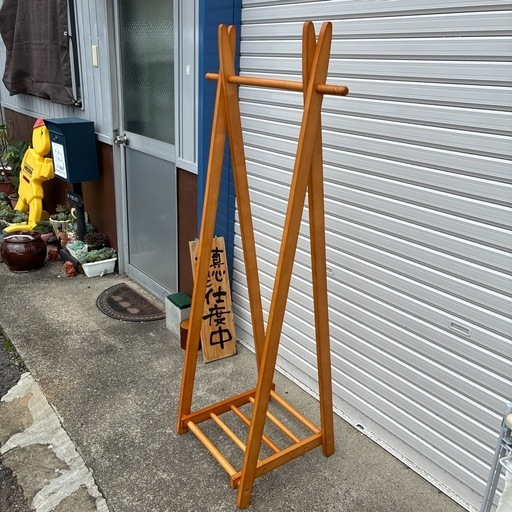 新品ハンガーラック