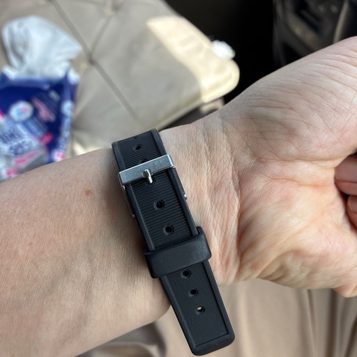⌚️セイコーのサブブランド、アルバ（ALBA）のアクアギア（AQUA GEAR）シリーズのダイバーズウォッチです。