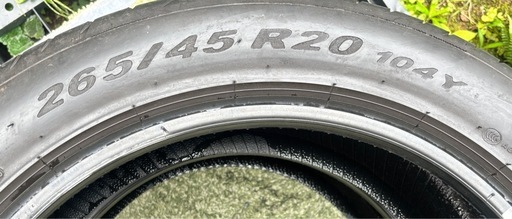 ピレリ P ZERO タイヤ 265/45R20