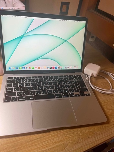 M1 MacBook Air 13インチ (2020) / RAM 8GB / SSD 256GB / バッテリー94%⁠