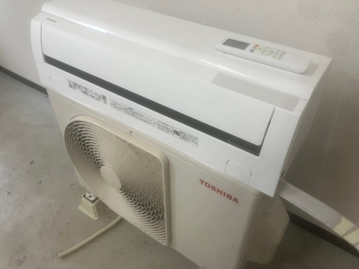 ?【美品】12-14畳用　2025年製　TOSHIBA ルームエアコン