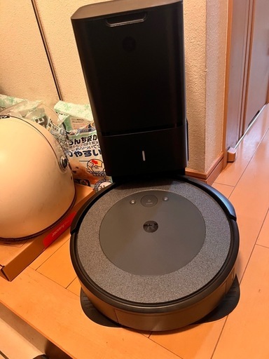 iRobot ルンバ i3+ (ろてぃ) 篠崎の生活家電《掃除機》の中古あげます
