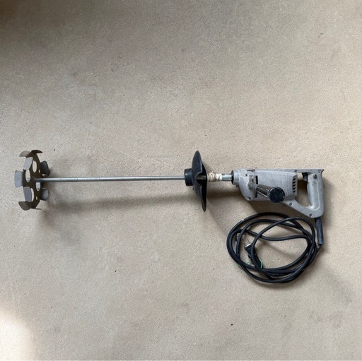 【中古品】makita かくはん機 UT1301