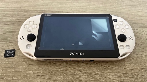 PSVITA2000本体 16GBメモリーカードセット PlayStation Vita PCH-2000 ZA11 本体 16GBメモリーカードセット 