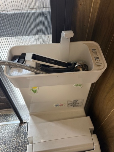 ウォシュレット付きトイレ