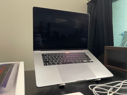 【本体】MacBook Pro 16インチ Intel Core i9 32GB  2TBSSD