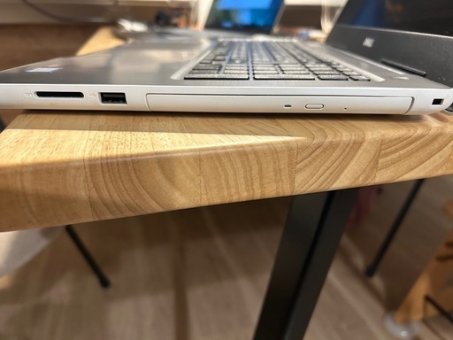 Inspiron 15 Core i5 / メモリ8GB / SSD256GB