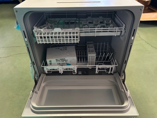 食器洗い乾燥機　パナソニック　NP-TH4-W  2021年