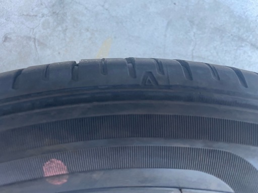 ＥｆｆｉｃｉｅｎｔＧｒｉｐ　ＣＯＭＦＯＲＴ　　205/60R16 4本