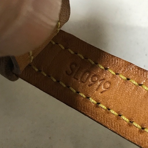 正規品 ルイヴィトン モノグラム ドッグリーシュ ブラウン系