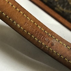 正規品 ルイヴィトン モノグラム ドッグリーシュ ブラウン系の画像
