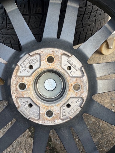 185/60R15    ヨコハマスタッドレス　IG70 2022