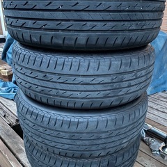 ブリヂストンネクストリー☆215/60R17☆8部山バリ目4本セット 