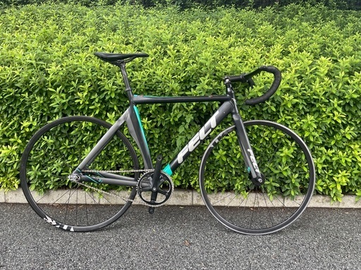 FELT(フェルト) トラックバイクピストTK3 (まー) 新座のロードバイクの 